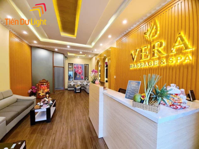 Bảng hiệu massage chữ nổi tích hợp đèn led chiếu sáng