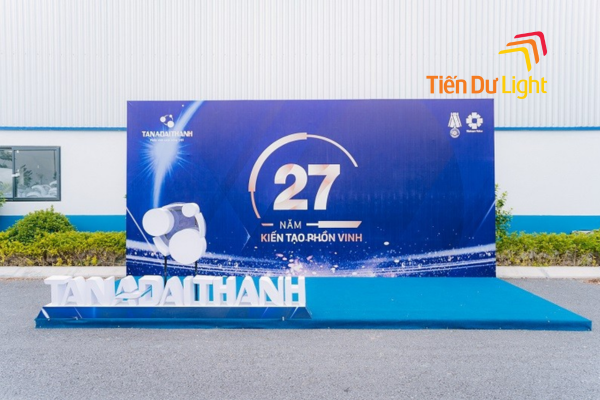 Backdrop sự kiện ngoài trời đẹp