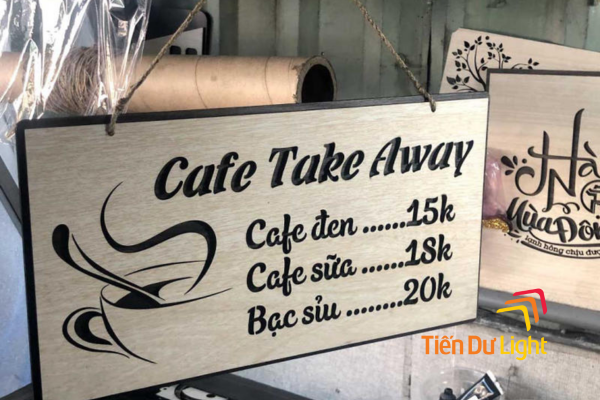 Bảng hiệu bằng gỗ cafe take away