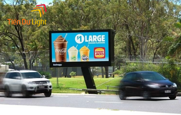 Tìm hiểu bảng hiệu có được lấn vỉa hè không