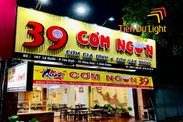 Thi công bảng hiệu cơm trưa đẹp, độc đáo