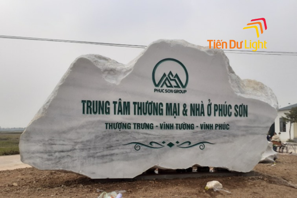 Biển hiệu đá tự nhiên khắc CNC