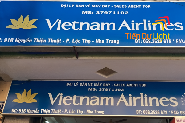 Bảng hiệu đại lý bán vé máy bay là công cụ thu hút khách hàng hiệu quả