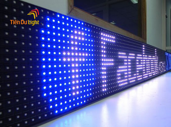 Đặc điểm của bảng hiệu đèn LED