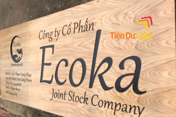 Bảng hiệu gỗ mang tính thẩm mỹ cao