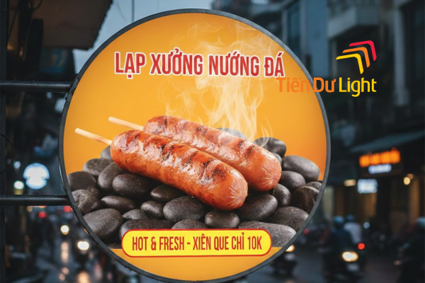 Biển vẫy lạp xưởng nướng đá