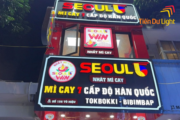 Bảng hiệu mì cay đẹp