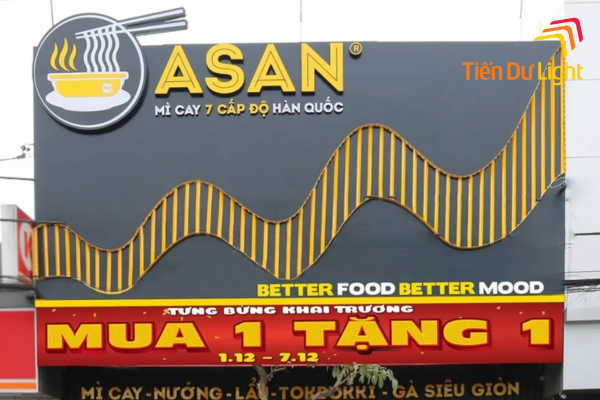 Bảng hiệu quảng cáo mì cay nền alu chữ nổi