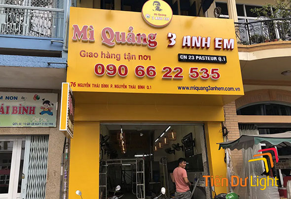 Bảng hiệu mì quảng ấn tượng, bền đẹp