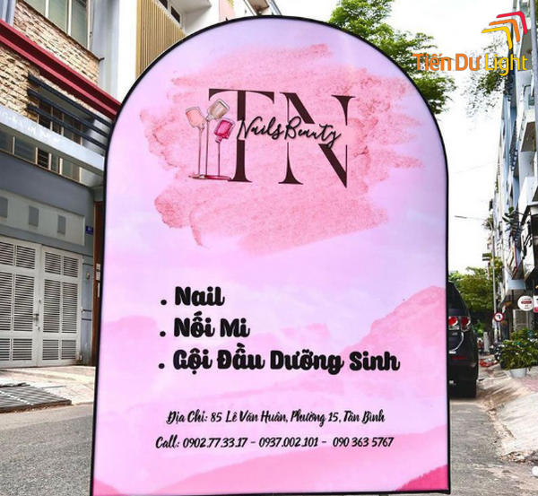 Bảng hiệu nail đứng nhiều chủ spa quan tâm