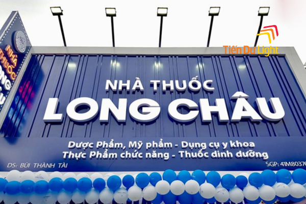 Bảng hiệu long châu