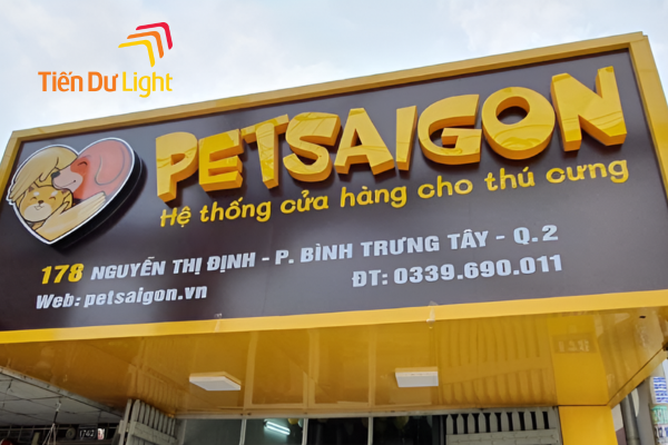 Bảng hiệu pet shop nền alu chữ nổi