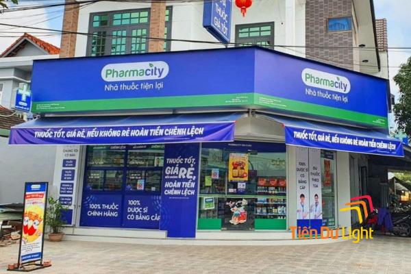 Mẫu bảng hiệu đẹp chuẩn nhận diện thương hiệu Pharmacity