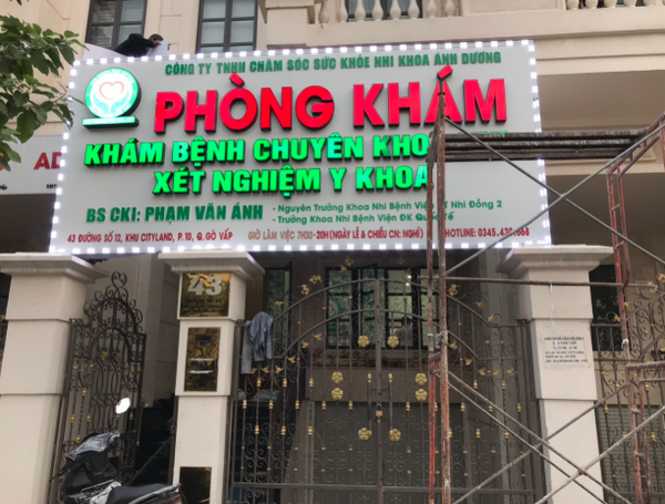 Có nhiều loại bảng hiệu phòng khám khác nhau