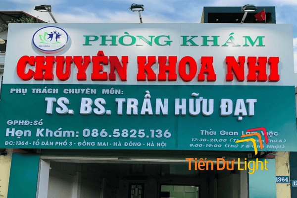 Bảng hiệu phòng khám nhi ấn tượng