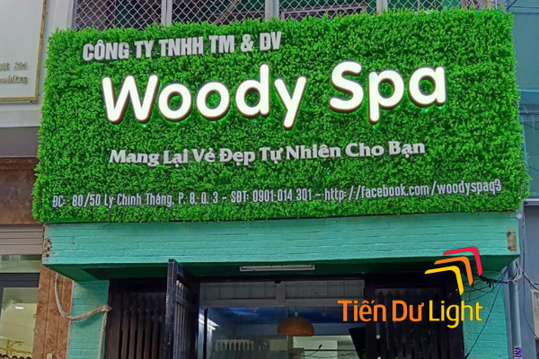 Tham khảo mẫu bảng hiệu spa cỏ nhân tạo ấn tượng