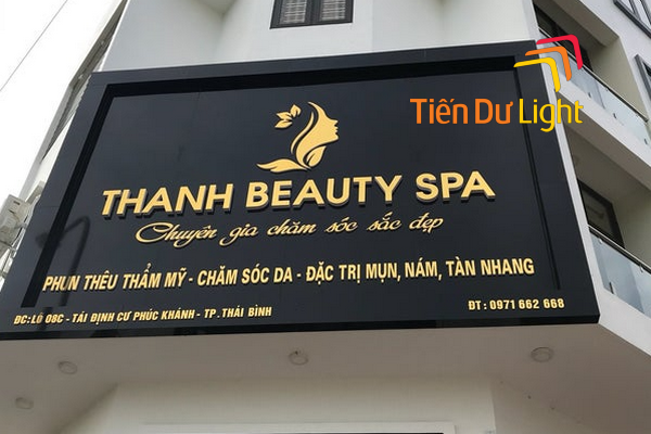 Có nhiều mẫu bảng hiệu spa sang trọng cho khách hàng tham khảo