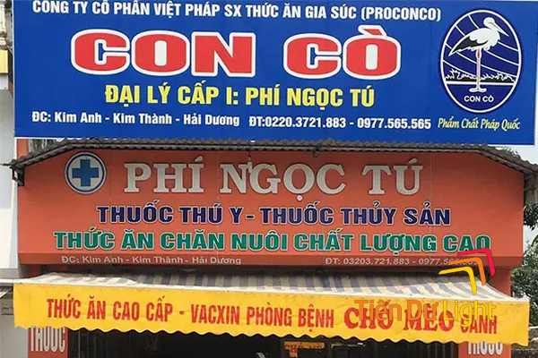Tham khảo bảng hiệu thức ăn gia súc đẹp