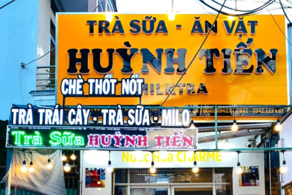 Bảng hiệu trà sữa ăn vặt chữ nổi