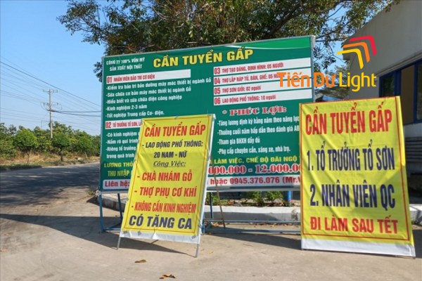 Bảng quảng cáo tuyển dụng là gì?