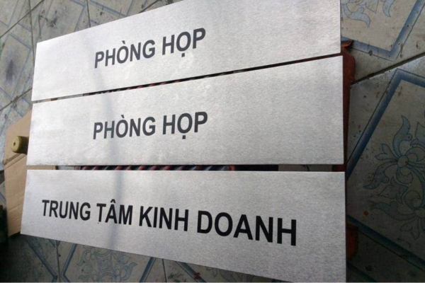 Bảng tên phòng họp inox
