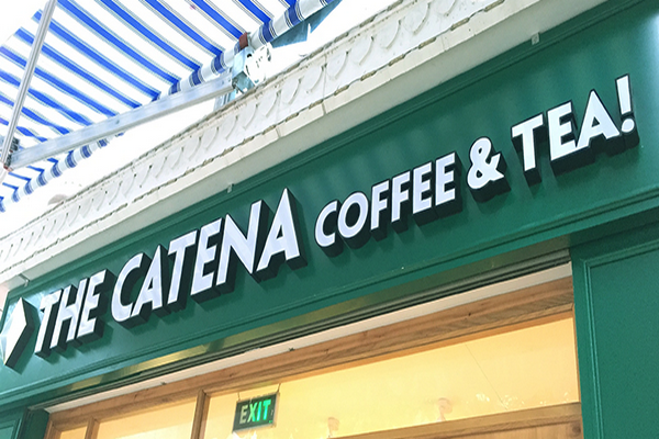 Làm biển quảng cáo nền xanh chữ trắng đẹp