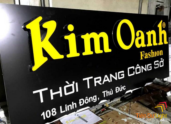 Biển alu chữ nổi mica đẹp, sang trọng, giá tốt
