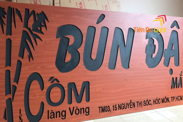 Kích thước biển chuẩn phát huy tối đa công dụng 