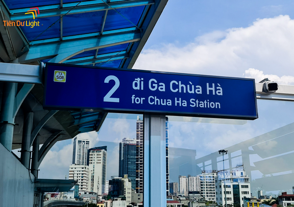 Biển chỉ dẫn có đa dạng loại khác nhau