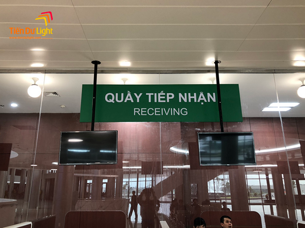 Biển chỉ dẫn bệnh viện đẹp, chuyên nghiệp