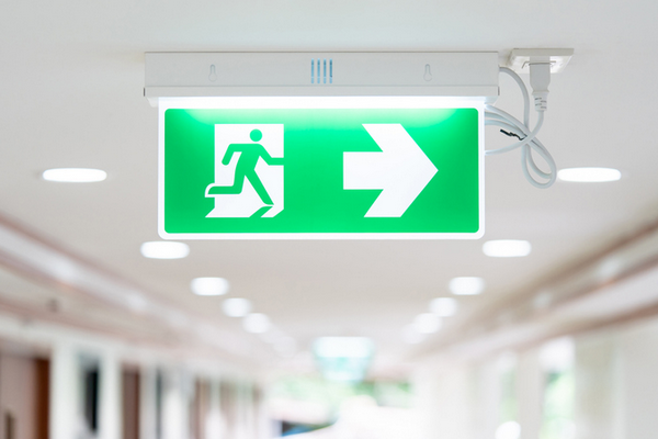 Biển chỉ dẫn exit, thoát hiểm có đèn