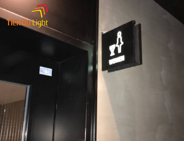 Các loại biển chỉ dẫn nhà vệ sinh