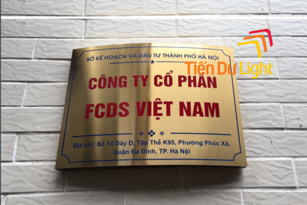 Bảng tên công ty đẹp