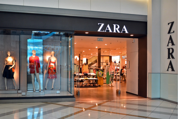 Thiết kế biển theo hệ thống nhận diện thương hiệu