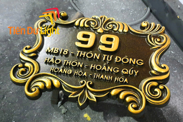 Biển đồng ăn mòn họa tiết tinh xảo