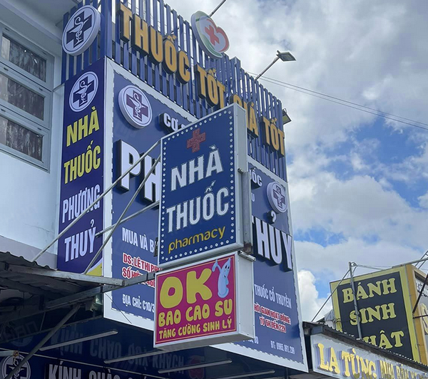 Mẫu biển hộp đèn chữ nổi đẹp