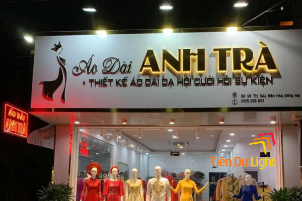 Biển áo dài chữ nổi inox gương