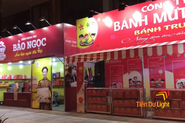 Sử dụng led chiếu sáng biển quảng cáo bánh trung thu