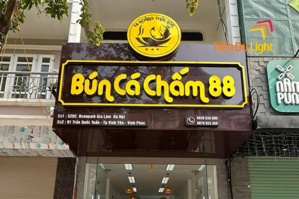 Biển quảng cáo bún cá ấn tượng kích thích vị giá thực khách