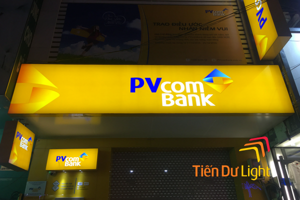 Thi công biển quảng cáo hộp đẹp, độc đáo