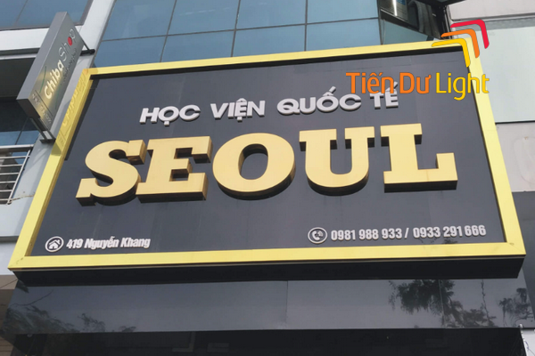 Biển quảng cáo inox đẹp, ấn tượng