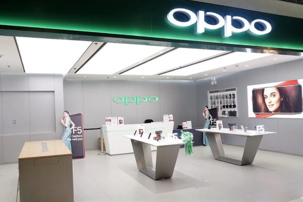 Biển quảng cáo Oppo chuẩn nhận diện 