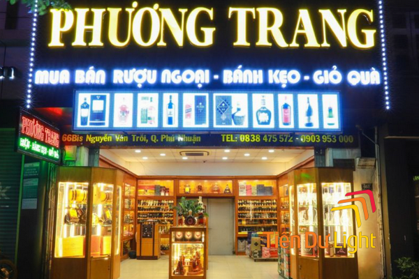 Tìm hiểu về biển quảng cáo rượu