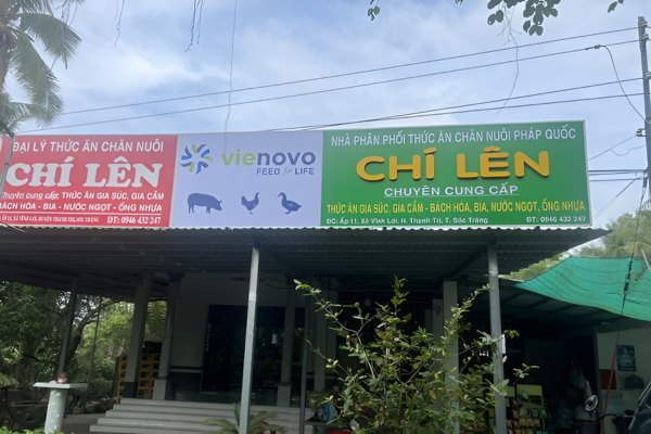 Biển quảng cáo thức ăn chăn nuôi là gì?