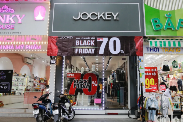 Làm biển sale kích thích nhu cầu mua sắm