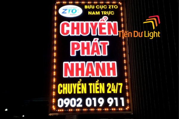 Biển vẫy led âm bản được cắt chìm sau mặt biển