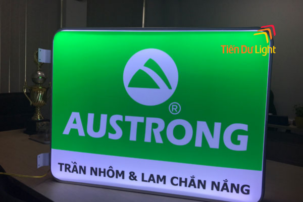 Biển vẫy vuông mica