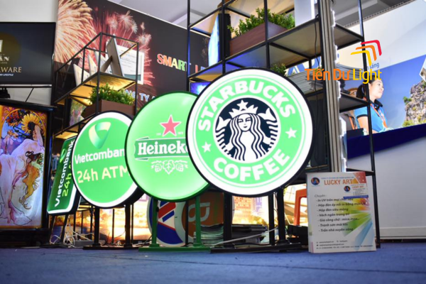 Biển vẫy hộp đèn mica hút nổi 