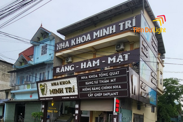 Biển vẫy nha khoa đẹp