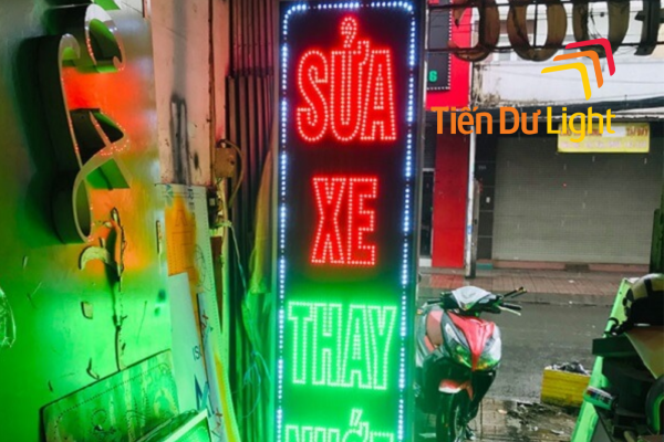Biển vẫy xe máy led